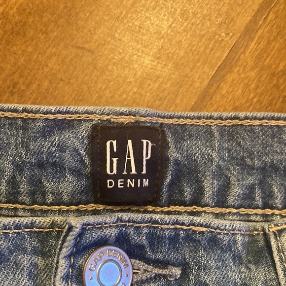 Jean skirt. Only warn a few times smoke free house - Picture 4 of 4